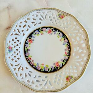 Oscar de la Renta Victoriana Fine China small plate